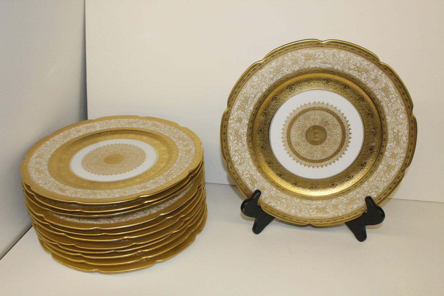 12 Haviland France Gold Encrusted Dinner Plates – 10.75" Gilded Porcelain